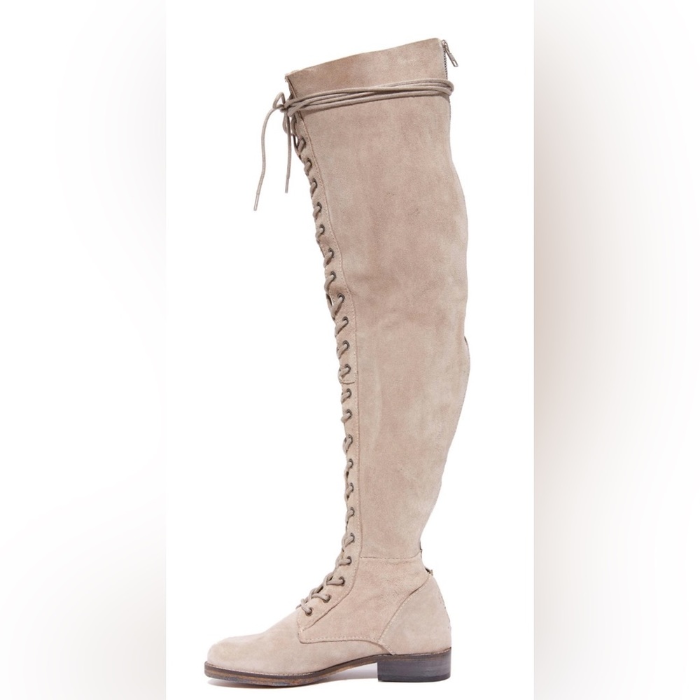 Free people suede Tennessee boots size 39